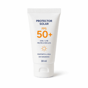 Protector solar de viaje tamaño mini SPF50